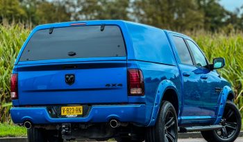 DODGE RAM 1500 5.7L HEMI 4X4 401PK*V8*SPORT*HUIF*PRACHTIGE KLEUR*OPEN UITLAAT*2018 vol