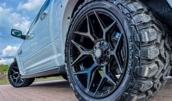 DODGE RAM 1500 5.7L V8 HEMI 4X4 401PK * SPORT * WIDE BODY * CUSTOM MADE FLORIS TD * 22 INCH * VIPER STRIPING * APPLE CARPLAY * WEINIG KM * LIEFHEBBER * LUCHTVERING * EYE CATCHER * vol