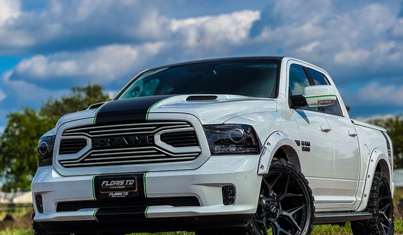 DODGE RAM 1500 5.7L V8 HEMI 4X4 401PK * SPORT * WIDE BODY * CUSTOM MADE FLORIS TD * 22 INCH * VIPER STRIPING * APPLE CARPLAY * WEINIG KM * LIEFHEBBER * LUCHTVERING * EYE CATCHER * vol