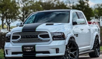 DODGE RAM 1500 5.7L V8 HEMI 4X4 401PK * SPORT * WIDE BODY * CUSTOM MADE FLORIS TD * 22 INCH * VIPER STRIPING * APPLE CARPLAY * WEINIG KM * LIEFHEBBER * LUCHTVERING * EYE CATCHER * vol