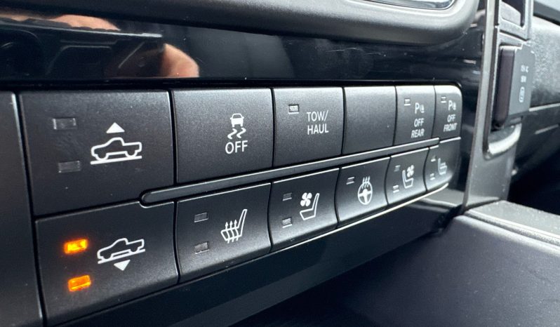 DODGE RAM 1500 5.7L V8 HEMI 4X4 401PK * SPORT * WIDE BODY * CUSTOM MADE FLORIS TD * 22 INCH * VIPER STRIPING * APPLE CARPLAY * WEINIG KM * LIEFHEBBER * LUCHTVERING * EYE CATCHER * vol