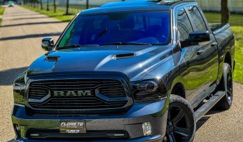 DODGE RAM 1500 5.7L HEMI 4X4 401PK V8 SPORT * FULL OPTION * 20 INCH * SCHUIFKANTELDAK * NIEUW TYPE 2018 * APPLE CARPLAY * CAMELEON VOORRAAM * vol