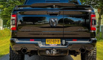 DODGE RAM 1500 5.7L HEMI 4X4 401PK V8 * LARAMIE * SPORT * BLACK-OPPS * BOM VOL * 22 INCH 4 -PLAY NIEUW * WIDE BODY * LPG * WEINIG KM * 360 CAMERA * LANE ASSIST * ADAPTIEVE CRUISE CONTROLE * vol
