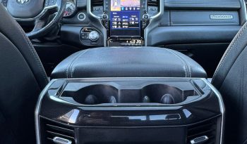 DODGE RAM 1500 5.7L HEMI 4X4 401PK V8 * LARAMIE * SPORT * BLACK-OPPS * BOM VOL * 22 INCH 4 -PLAY NIEUW * WIDE BODY * LPG * WEINIG KM * 360 CAMERA * LANE ASSIST * ADAPTIEVE CRUISE CONTROLE * vol
