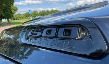 DODGE RAM 1500 5.7L V8 HEMI 4X4*LIMITED EDITION*BOM VOL OPTIES*PRACHTIGE KLEUR MAXIMUM STEEL METALLIC*22 INCH 4-PLAY SPORTVELGEN*LUCHTVERING*OPEN UITLAATSYSTEEM*PRINS LPG* vol