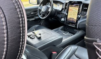 DODGE RAM 1500 5.7L V8 HEMI 4X4*LIMITED EDITION*BOM VOL OPTIES*PRACHTIGE KLEUR MAXIMUM STEEL METALLIC*22 INCH 4-PLAY SPORTVELGEN*LUCHTVERING*OPEN UITLAATSYSTEEM*PRINS LPG* vol