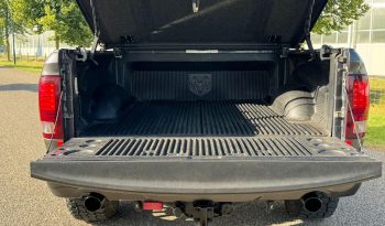 DODGE RAM 1500 5.7L V8 HEMI 4X4 425PK * SPORT * WIDE BODY * LAGE BIJTELLING * UNIEK * 20 INCH MICKEY THOMPSON BAJA BOSS * VERHOOGD * VERBREED * LIEFHEBBER * MORIMOTTO KOPLAMPEN * vol