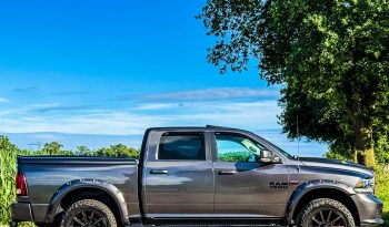 DODGE RAM 1500 5.7L V8 HEMI 4X4 425PK * SPORT * WIDE BODY * LAGE BIJTELLING * UNIEK * 20 INCH MICKEY THOMPSON BAJA BOSS * VERHOOGD * VERBREED * LIEFHEBBER * MORIMOTTO KOPLAMPEN * vol