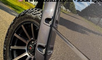 DODGE RAM 1500 5.7L V8 HEMI 4X4 425PK * SPORT * WIDE BODY * LAGE BIJTELLING * UNIEK * 20 INCH MICKEY THOMPSON BAJA BOSS * VERHOOGD * VERBREED * LIEFHEBBER * MORIMOTTO KOPLAMPEN * vol