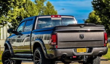 DODGE RAM 1500 5.7L V8 HEMI 4X4 425PK * SPORT * WIDE BODY * LAGE BIJTELLING * UNIEK * 20 INCH MICKEY THOMPSON BAJA BOSS * VERHOOGD * VERBREED * LIEFHEBBER * MORIMOTTO KOPLAMPEN * vol