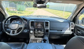 DODGE RAM 1500 5.7L HEMI 4X4 401PK V8 * SPORT * WIDE BODY * BOM VOL * MARGE * LAGE BIJTELLING * 20 INCH XD LICHTMETALEN SPORTVELGEN * OPEN UITLAAT * PRACHTIGE KLEUR * PARTICULIER GEREDEN * vol