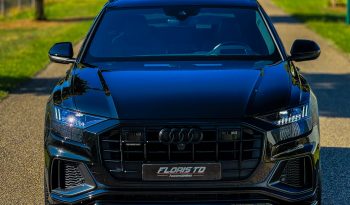 AUDI Q8 60 TFSI – E QUATTRO SQ8 BODY KIT * HYBRIDE * 467 PK * BOM BOM VOL * 23 INCH SQ8 LICHTMETALEN VELGEN * TREKHAAK * SLECHTS 30.000 KM * NIEUWSTAAT * PERFORMANCE SPORTSTOELEN * BANG & OLUFSEN MUZIEK INSTALLATIE * vol