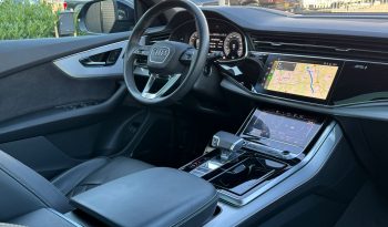 AUDI Q8 60 TFSI – E QUATTRO SQ8 BODY KIT * HYBRIDE * 467 PK * BOM BOM VOL * 23 INCH SQ8 LICHTMETALEN VELGEN * TREKHAAK * SLECHTS 30.000 KM * NIEUWSTAAT * PERFORMANCE SPORTSTOELEN * BANG & OLUFSEN MUZIEK INSTALLATIE * vol
