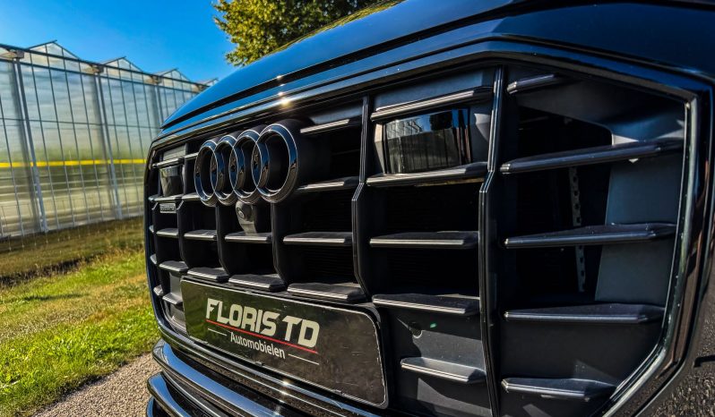 AUDI Q8 60 TFSI – E QUATTRO SQ8 BODY KIT * HYBRIDE * 467 PK * BOM BOM VOL * 23 INCH SQ8 LICHTMETALEN VELGEN * TREKHAAK * SLECHTS 30.000 KM * NIEUWSTAAT * PERFORMANCE SPORTSTOELEN * BANG & OLUFSEN MUZIEK INSTALLATIE * vol