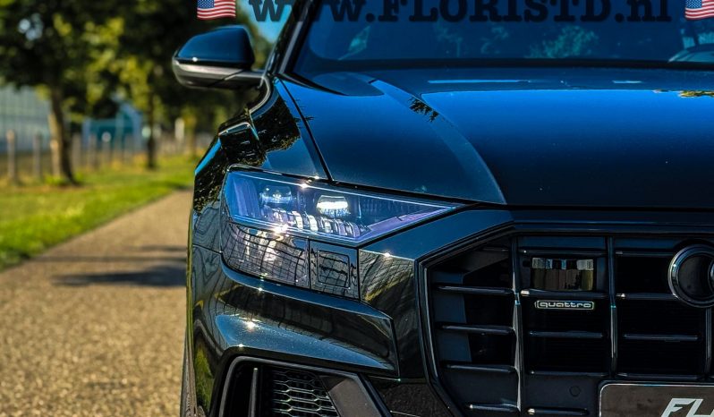 AUDI Q8 60 TFSI – E QUATTRO SQ8 BODY KIT * HYBRIDE * 467 PK * BOM BOM VOL * 23 INCH SQ8 LICHTMETALEN VELGEN * TREKHAAK * SLECHTS 30.000 KM * NIEUWSTAAT * PERFORMANCE SPORTSTOELEN * BANG & OLUFSEN MUZIEK INSTALLATIE * vol