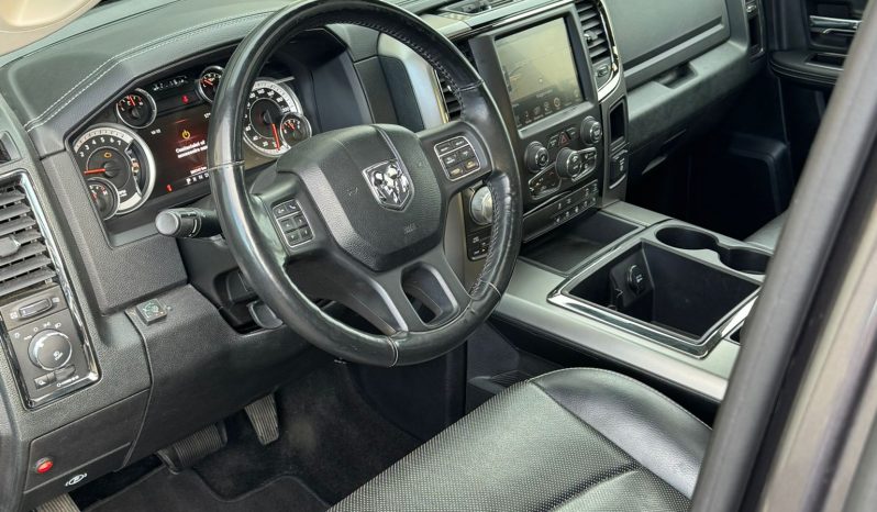 DODGE RAM 1500 5.7L HEMI V8 4X4 401PK* SPORT * LAGE BIJTELLING * NETTE CONDITIE * OPEN UITLAAT * GRANITE CRYSTAL METALLIC * BLACK-OPPS * LPG * DEALER ONDERHOUDEN * FULL OPTIONS * vol