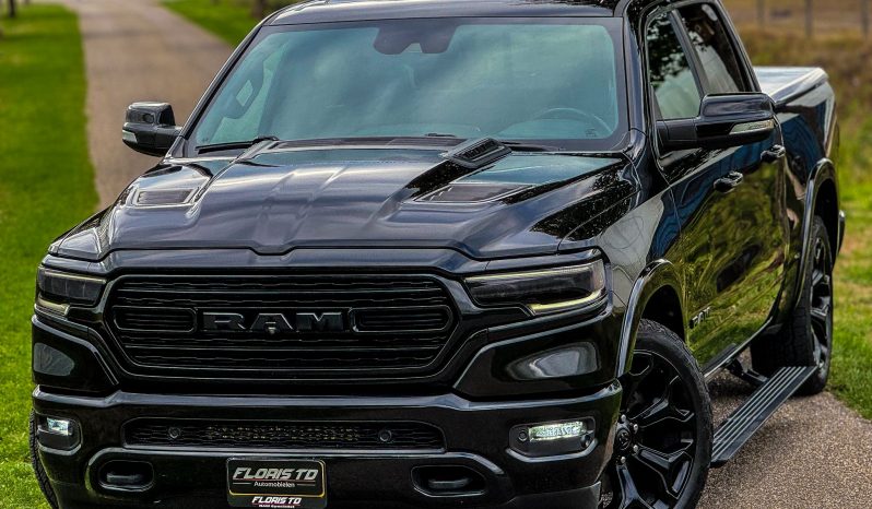 DODGE RAM 1500 5.7L HEMI 4X4 401PK V8 * LIMITED EDITION * BLACK-OPPS * FULL OPTION * 322 LITER LPG PRINS * LEDBAR * 22 INCH LICHTMETALEN SPORTVELGEN * OPEN UITLAAT * TOP CONDITIE * 1E EIGENAAR * vol