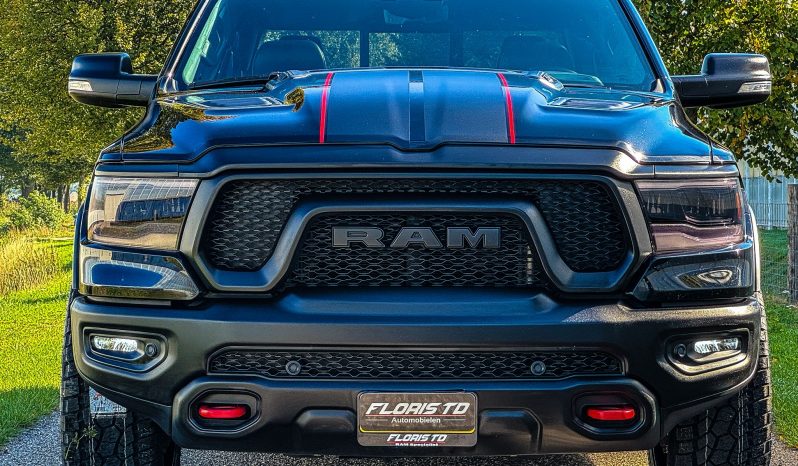 DODGE RAM 1500 5.7L HEMI 4X4 401PK V8 * REBEL * WIDE BODY * BOM VOL * BEEST * 22 INCH FUEL * 2023 * KM STAND 52.000 KM * CUSTOM STRIPING * PPF SMOKE VERLICHTING * HEAD-UP DISPLAY * DIGITALE BINNEN SPIEGEL * vol