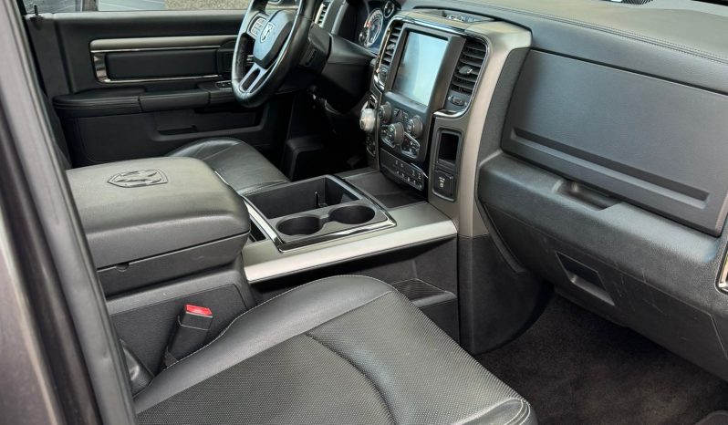DODGE RAM 1500 5.7L HEMI V8 4X4 401PK* SPORT * LAGE BIJTELLING * NETTE CONDITIE * OPEN UITLAAT * GRANITE CRYSTAL METALLIC * BLACK-OPPS * LPG * DEALER ONDERHOUDEN * FULL OPTIONS * vol