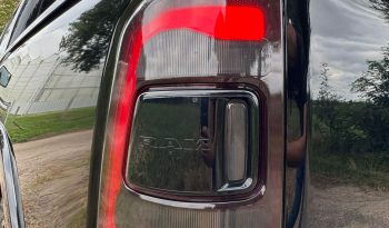 DODGE RAM 1500 5.7L HEMI 4X4 401PK V8 * LIMITED EDITION * BLACK-OPPS * FULL OPTION * 322 LITER LPG PRINS * LEDBAR * 22 INCH LICHTMETALEN SPORTVELGEN * OPEN UITLAAT * TOP CONDITIE * 1E EIGENAAR * vol