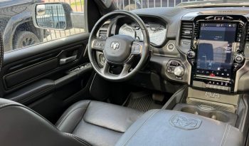 DODGE RAM 1500 5.7L HEMI 4X4 401PK V8 * REBEL * WIDE BODY * BOM VOL * BEEST * 22 INCH FUEL * 2023 * KM STAND 52.000 KM * CUSTOM STRIPING * PPF SMOKE VERLICHTING * HEAD-UP DISPLAY * DIGITALE BINNEN SPIEGEL * vol