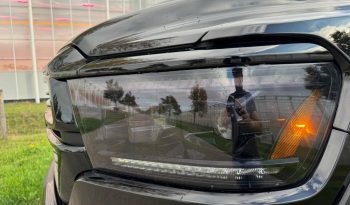 DODGE RAM 1500 5.7L HEMI 4X4 401PK * LARAMIE * SPORT * BLACK-OPPS * EXTREEM DIK * UNIEK * 4 INCH VERHOOGD * VERBREED * DIAMONDBACK COVER * 22 INCH 4 – PLAY * MICKEY THOMPSON * MBRP UITLAATSYSTEEM * GETINTE RUITEN * THE BEAST * WIDE BODY * vol