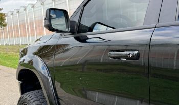 DODGE RAM 1500 5.7L HEMI 4X4 401PK * LARAMIE * SPORT * BLACK-OPPS * EXTREEM DIK * UNIEK * 4 INCH VERHOOGD * VERBREED * DIAMONDBACK COVER * 22 INCH 4 – PLAY * MICKEY THOMPSON * MBRP UITLAATSYSTEEM * GETINTE RUITEN * THE BEAST * WIDE BODY * vol