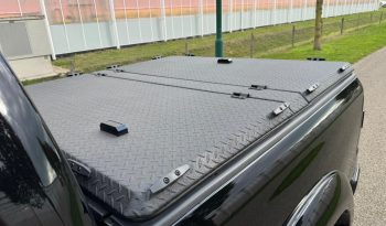 DODGE RAM 1500 5.7L HEMI 4X4 401PK * LARAMIE * SPORT * BLACK-OPPS * EXTREEM DIK * UNIEK * 4 INCH VERHOOGD * VERBREED * DIAMONDBACK COVER * 22 INCH 4 – PLAY * MICKEY THOMPSON * MBRP UITLAATSYSTEEM * GETINTE RUITEN * THE BEAST * WIDE BODY * vol