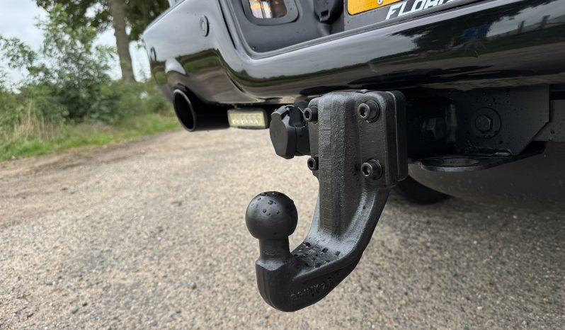DODGE RAM 1500 5.7L HEMI 4X4 401 PK V8 * LARAMIE * BLACK-OPPS * NIEUWSTAAT * 1E EIGENAAR * FULL OPTION * 22 INCH FUEL LICHTMETALEN SPORTVELGEN * MAGNAFLOW UITLAAT * SLECHTS 82.000 KM * vol