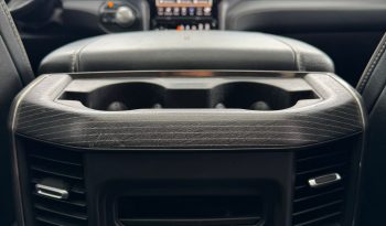 DODGE RAM 1500 5.7L V8 HEMI 4X4 401PK * LIMITED EDITION * BLACK-OPPS * WIDE BODY * BOM VOL * CARBON * LUCHTVERING * 22 INCH 4-PLAY * BACKFLIP * NIEUWSTAAT * vol