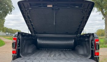 DODGE RAM 1500 5.7L V8 HEMI 4X4 401PK * REBEL * 22 INCH FUEL LICHTMETALEN SPORTVELGEN * MAGNAFLOW PERFORMANCE UITLAAT * GROOT BEELDSCHERM * LUCHTVERING * PANORAMADAK * 330 LITER LPG * TOW HOOKS ROOD * BEDCOVER * vol