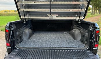 DODGE RAM 1500 5.7L HEMI 4X4 401PK * LARAMIE * SPORT * BLACK-OPPS * EXTREEM DIK * UNIEK * 4 INCH VERHOOGD * VERBREED * DIAMONDBACK COVER * 22 INCH 4 – PLAY * MICKEY THOMPSON * MBRP UITLAATSYSTEEM * GETINTE RUITEN * THE BEAST * WIDE BODY * vol