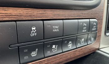 DODGE RAM 1500 5.7L HEMI V8 4X4 401PK * LARAMIE * BLACK-OPPS * BOM VOL * 22 INCH 4- PLAY * BUGSHIELD * 2019 FACELIFT * APPLE CARPLAY * SCHUIFKANTELDAK * PRINS LPG * SMOKE PPF VERLICHTING ROND OM * PRACHTIGE PICK-UP * vol