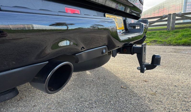 DODGE RAM 1500 5.7L V8 HEMI 4X4 401PK * LARAMIE * SPORT * CUSTOM MOPAR DESIGN * 22 INCH * V-MAX TUNING 440PK * TRX STYLE GRILL * AIRLIFT HD * ELEKTRISCHE SIDEBARS * PERFORMANCE UITLAATSYSTEEM MBRP * BOUWJAAR 2024 * vol