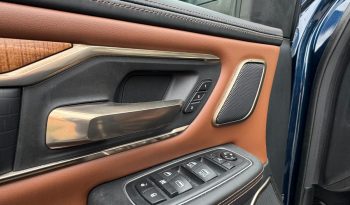 DODGE RAM 1500 5.7L HEMI V8 4X4 * LONGHORN EDITION * BOM VOL * UNIEK * PRACHTIGE CONDITIE * PATRIOT BLUE METALLIC * NIEUWSTAAT * 22 INCH 4-PLAY BREEDSET * SPLIT TAILGATE * ELEKTRISCHE TREEPLANKEN * AFSTAND START * LUCHTVERING * GROOT SCHERM * 360 CAMERA * vol