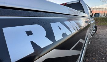DODGE RAM 1500 4.7L V8 * SRT – 10 PAKKET * MARGE * YOUNGTIMER * INRUIL AANBIEDING * 6 ZITPLAATSEN * 20 INCH SPORTVELGEN * PERFORMANCE HOOD MOTORKAP * vol