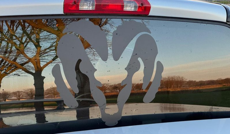 DODGE RAM 1500 4.7L V8 * SRT – 10 PAKKET * MARGE * YOUNGTIMER * INRUIL AANBIEDING * 6 ZITPLAATSEN * 20 INCH SPORTVELGEN * PERFORMANCE HOOD MOTORKAP * vol