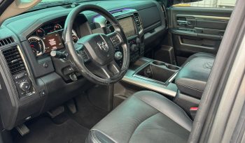 DODGE RAM 1500 5.7L V8 HEMI 4X4 401PK * SPORT * WIDE BODY * VERHOOGD * VERBREED * MORIMOTO KOPLAMPEN * CUSTOM UITLAATSYSTEEM * PPF SMOKE VERLICHTING * ROLBAR * LAGE BIJTELLING * LEDBAR * 22 INCH LICHTMETALEN SPORTVELGEN * ROLBAR * OFF ROAD BANDEN * vol