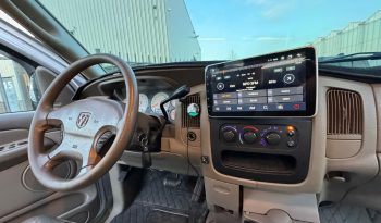 DODGE RAM 1500 4.7L V8 * SRT – 10 PAKKET * MARGE * YOUNGTIMER * INRUIL AANBIEDING * 6 ZITPLAATSEN * 20 INCH SPORTVELGEN * PERFORMANCE HOOD MOTORKAP * vol