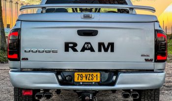 DODGE RAM 1500 4.7L V8 * SRT – 10 PAKKET * MARGE * YOUNGTIMER * INRUIL AANBIEDING * 6 ZITPLAATSEN * 20 INCH SPORTVELGEN * PERFORMANCE HOOD MOTORKAP * vol