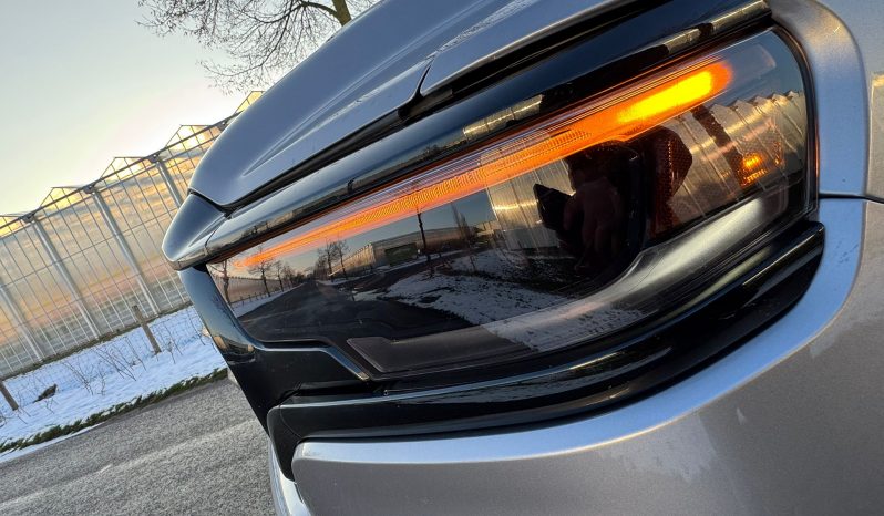 DODGE RAM 1500 5.7L HEMI 4X4 401PK * LIMITED EDITION * BOM VOL * VERHOOGD * VERBREED * 22 INCH 4 – PLAY SPORTVELGEN * MICKEY THOMPSON BANDEN * 5 INCH VERHOOGD * PPF SMOKE VERLICHTING ROND OM * PRACHTIGE KLEUR * U.S LIGHTS * BLACK-OPPS UITVOERING * vol