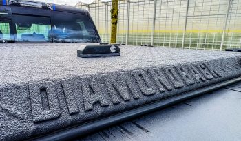 DODGE RAM 1500 5.7L HEMI 4X4 401PK * LIMITED EDITION * UNIEK * BOM VOL* WIDE BODY * RAMBOXEN * DIAMONDBACK-COVER * 22 INCH BREEDSET LICHTMETALEN SPORTVELGEN * GLASCOATING * OPEN UITLAATSYSTEEM * CUSTOM STRIPING * BLACK-OPPS UITVOERING * PPF SMOKE VERLICHTING * AFSTAND START * LUCHTVERING * vol