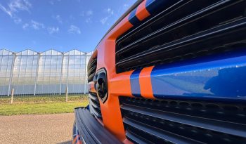 DODGE RAM 1500 5.7L HEMI V8 4X4 SPORT * 425 PK * WIDE BODY * 20 INCH 4 – PLAY BREEDSET * CUSTOM STRIPING * LEDBAR * TOPLIGHTS * AFSTAND START * LUCHTVERING * LPG PRINS ONDERBOUW * BOM VOL * UNIEKE KLEUR * CUSTOM KOPLAMPEN & ACHTERLICHTEN * EXTREEM LAGE BIJTELLING * vol