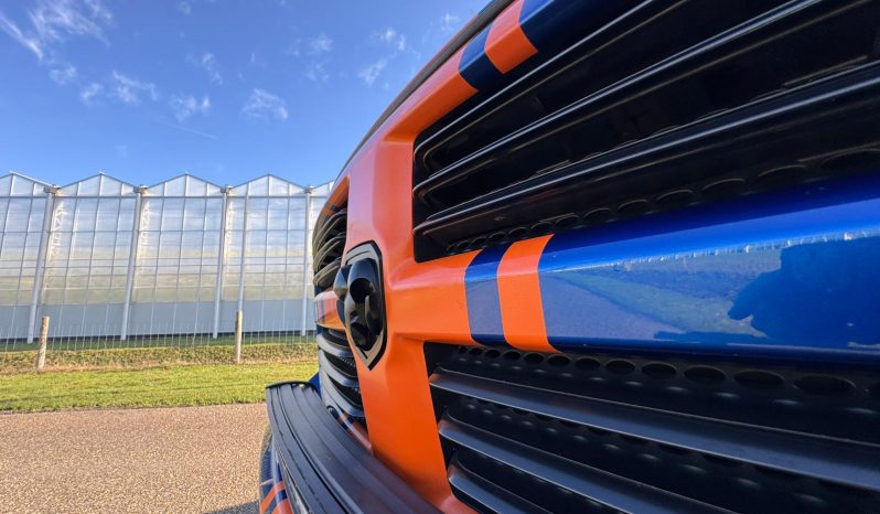 DODGE RAM 1500 5.7L HEMI V8 4X4 SPORT * 425 PK * WIDE BODY * 20 INCH 4 – PLAY BREEDSET * CUSTOM STRIPING * LEDBAR * TOPLIGHTS * AFSTAND START * LUCHTVERING * LPG PRINS ONDERBOUW * BOM VOL * UNIEKE KLEUR * CUSTOM KOPLAMPEN & ACHTERLICHTEN * EXTREEM LAGE BIJTELLING * vol