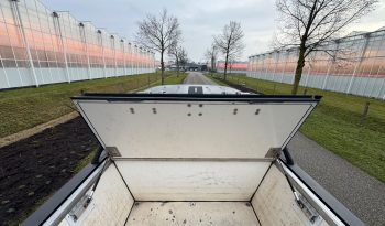 CHEVROLET SILVERADO 5.3L V8 4X4 320PK*DUBBEL CABINE*VERHOOGD*BULL-BAR*1E EIGENAAR*MATT ZWART GEWRAPT*ROLBEUGEL*ACHTERUIT RIJ CAMERA*LICHTMETALEN SPORTVELGEN* vol