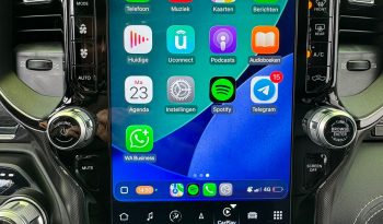 DODGE RAM 1500 5.7L HEMI 4X4 401PK * LIMITED EDITION * UNIEK * BOM VOL* WIDE BODY * RAMBOXEN * DIAMONDBACK-COVER * 22 INCH BREEDSET LICHTMETALEN SPORTVELGEN * GLASCOATING * OPEN UITLAATSYSTEEM * CUSTOM STRIPING * BLACK-OPPS UITVOERING * PPF SMOKE VERLICHTING * AFSTAND START * LUCHTVERING * vol