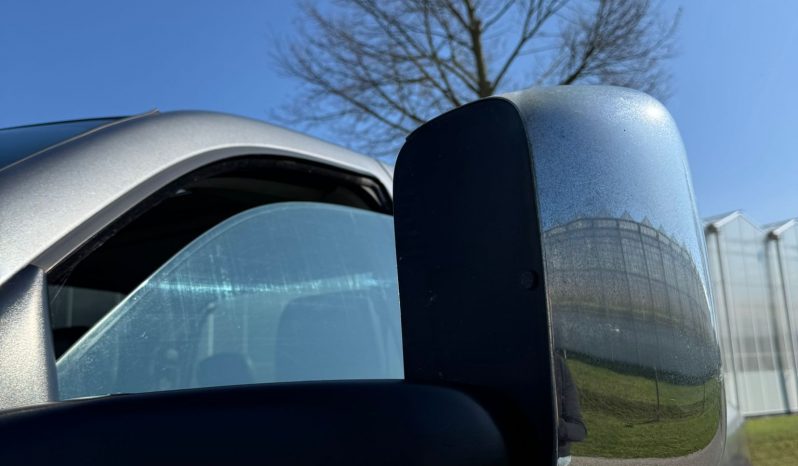 DODGE RAM 2500 6.7 L CUMMINS TURBO DIESEL* THE 1 MILLION ENGINE * ONVERWOESTBAAR STERK * SCHUIFKANTELDAK * VOL LEDER * TREKHAAK 3500 KG * AFSTAND START * FULL OPTION * KEURIG NETTE CONDITIE * SLECHTS 213.000 KM N.A.P * LEDBAR * VERHOOGD * VERBREED * EXTREEM LAGE BIJTELLING * LIEFHEBBER * UNIEK * vol