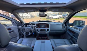 DODGE RAM 2500 6.7 L CUMMINS TURBO DIESEL* THE 1 MILLION ENGINE * ONVERWOESTBAAR STERK * SCHUIFKANTELDAK * VOL LEDER * TREKHAAK 3500 KG * AFSTAND START * FULL OPTION * KEURIG NETTE CONDITIE * SLECHTS 213.000 KM N.A.P * LEDBAR * VERHOOGD * VERBREED * EXTREEM LAGE BIJTELLING * LIEFHEBBER * UNIEK * vol