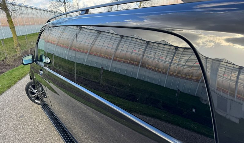 MERCEDES – BENZ VITO 119 CDI* AUTOMAAT * DUBBEL CABINE * VOL LEDER * BOM VOL * TREKHAAK * ACHTERUIT RIJ CAMERA * PARKEERHULP * GETINTE RUITEN * 225 PK * 5 ZITPLAATSEN * LED KOPLAMPEN * STOELVERWARMING * vol