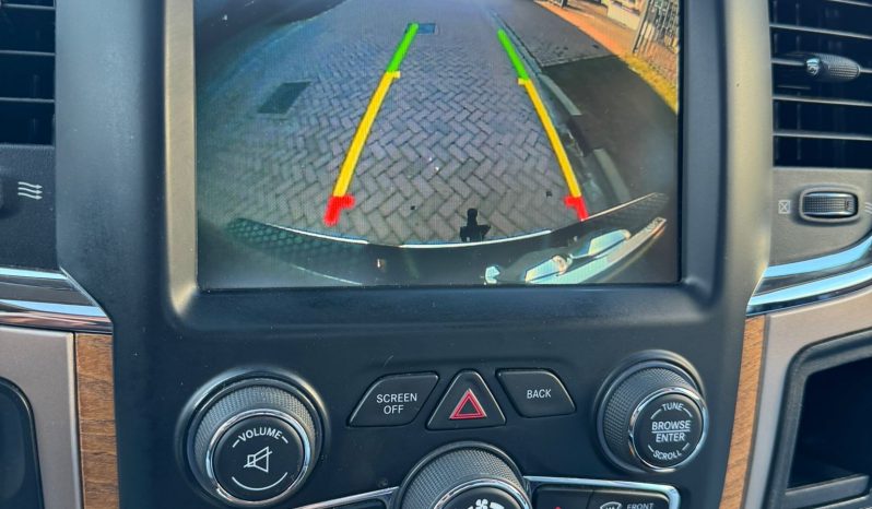 DODGE RAM 1500 5.7L HEMI V8 4X4 401PK * LONGHORN EDITION * FULL OPTION * LAGE BIJTELLING * 22 INCH FUEL LICHTMETALEN SPORTVELGEN * 122 LITER ONDERBOUW LPG * PERFORMANCE OPEN UITLAAT MET AFSTANDSBEDIENING * STOELVERKOELING * STOELVERWARMING * STUURVERWARMING * TREKHAAK 3500 KG * vol